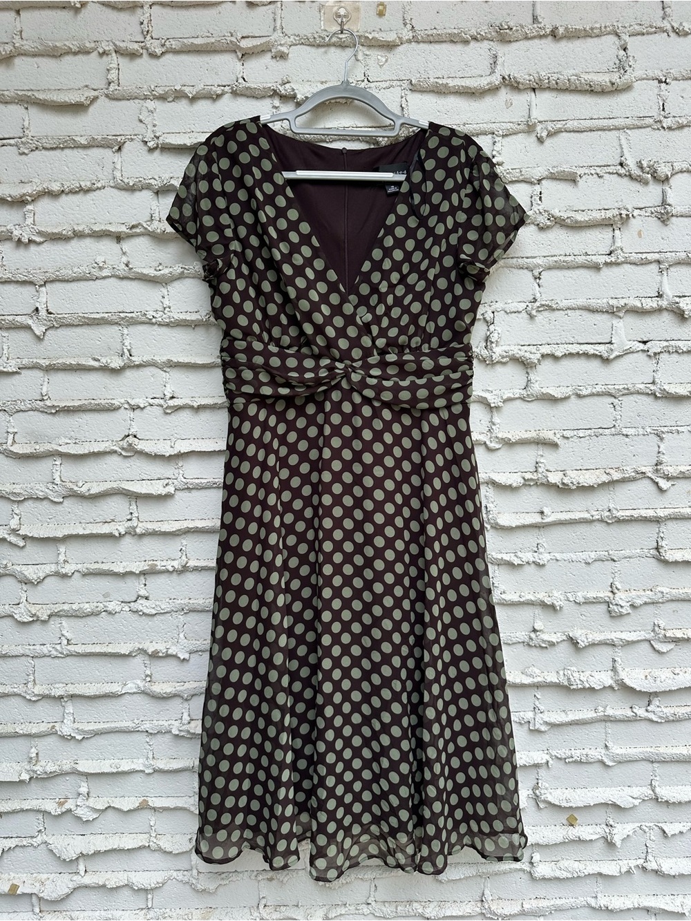 connected apparel Y2K Brown Midi Dress With Green Polka Dots